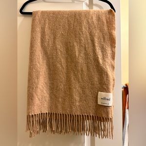 Wilfred
The Classic Wool Scarf